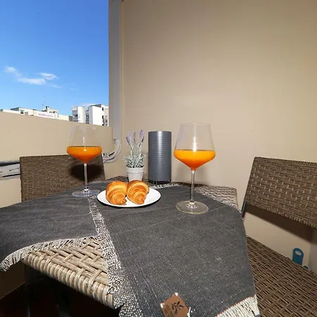 Grande Riposo Apartment *